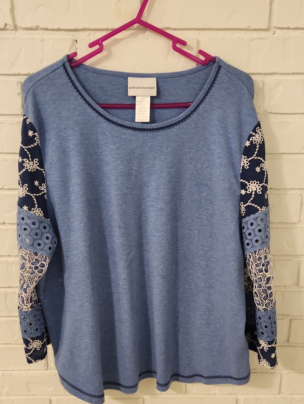 Alfred Dunner Light Blue Sweatshirt with Navy & Cream Lace Sleeves